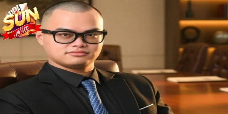 Tác giả không đứng ở góc độ người viết mà đặt mình vào vị trí của người chơi